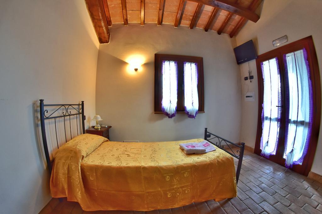 SantʼUrbano Agriturismo Isola Verde מראה חיצוני תמונה